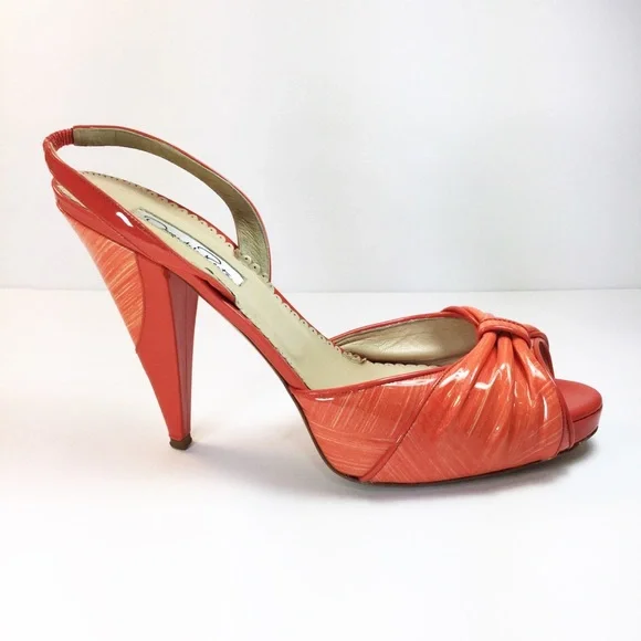Auth. Oscar de la Renta Coral Patent Leather Peep Toe Heels